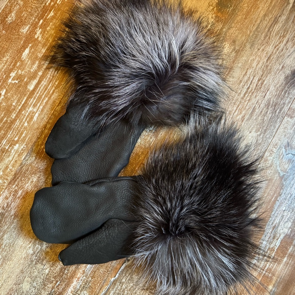 Luxurious Black Leather Mittens with Fur Trim